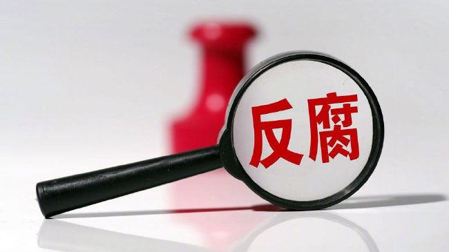 在经历了疫情的过去13年时间里，我们拿到了50个冠军，足球和篮球方面各拿到了25个冠军，这其中包括了5个足球欧冠冠军以及3个篮球欧冠冠军。